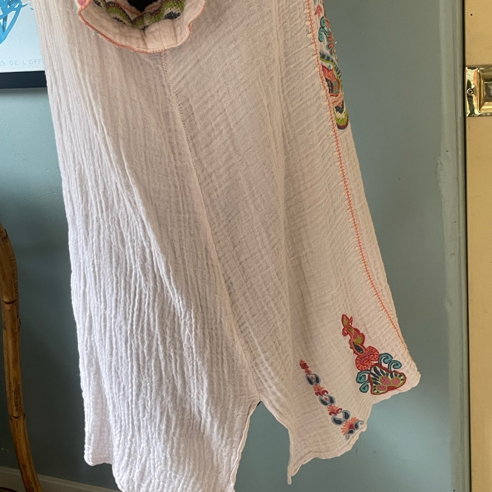 Johnny Was size medium blush color cotton tunic. - Picture 5 of 7